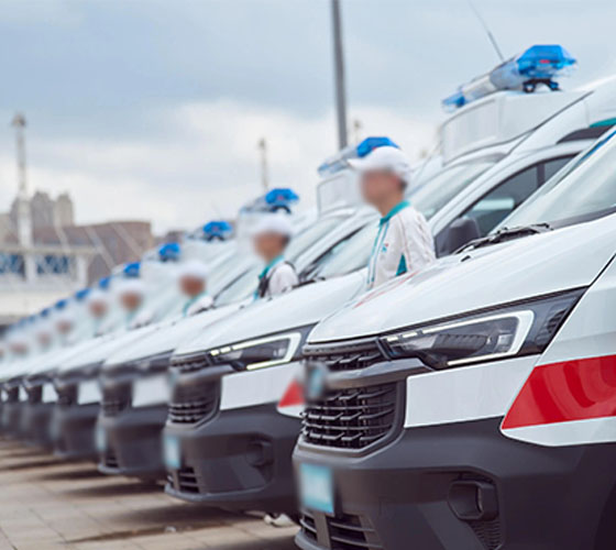 玉龙服务车队展示